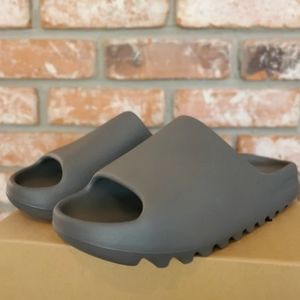 Yeezy Slides ID2350 Size 12